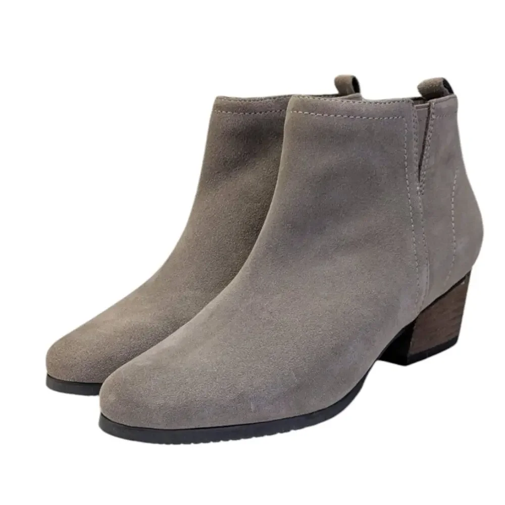 Aqua College Waterproof Ankle Boots EUC Size 8M   S3801